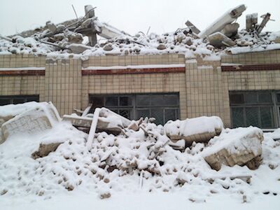 В Киеве сносят здание "Пресса Украины"