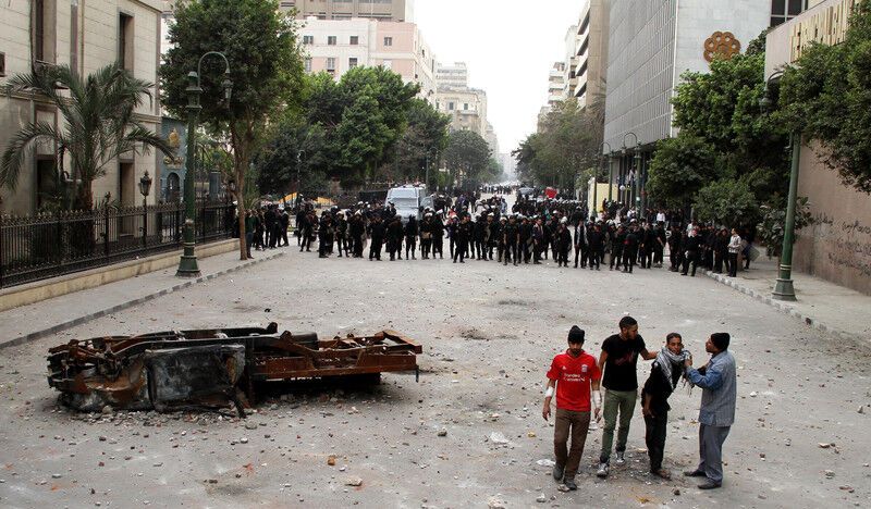 У Каїрі почалися зіткнення напередодні річниці революції
