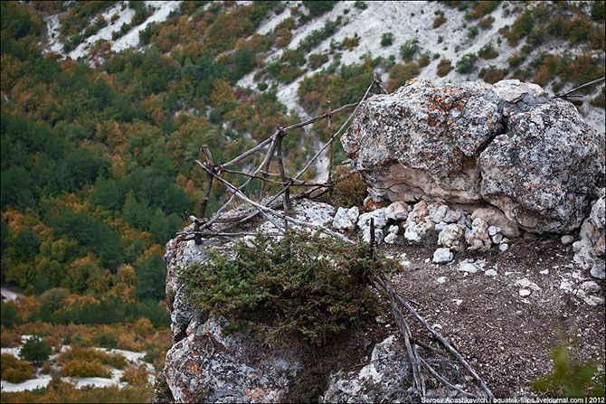 Пещерный монастырь Шулдан в Крыму