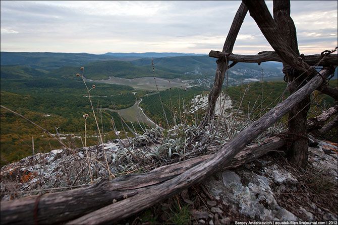 Пещерный монастырь Шулдан в Крыму
