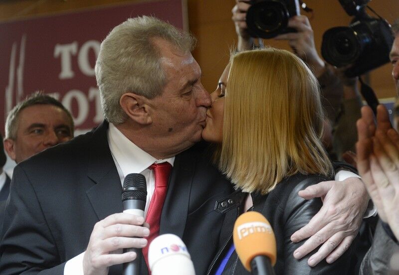 Земан переміг на виборах глави Чехії