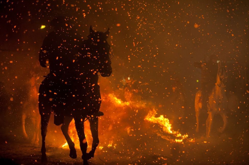 Огненный фестиваль Las Luminarias