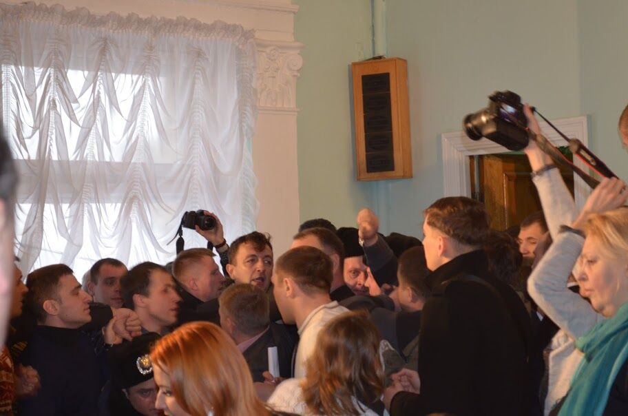 В Киеве избили депутата - милиция