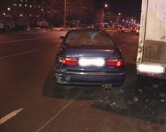 В Киеве из-за пьяного пешехода разбились сразу пять машин