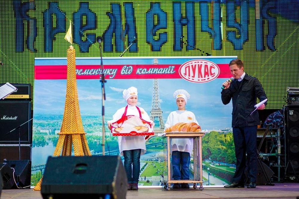 Кременчужане в День города установили сразу три уникальных рекорда Украины
