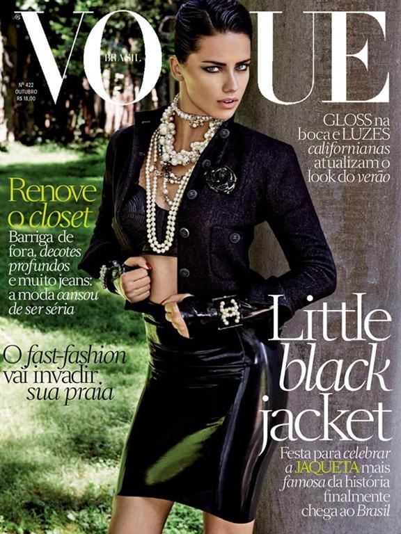 Адриана Лима примеряла откровенные наряды для Vogue Brazil