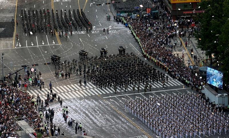 Південна Корея провела найбільший за 10 років військовий парад