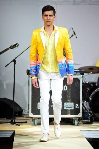 Олег Скрипка представил свою первую коллекцию мужской одежды