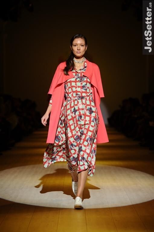 Пустовит показала на UFW свободную и нежную весну 2014