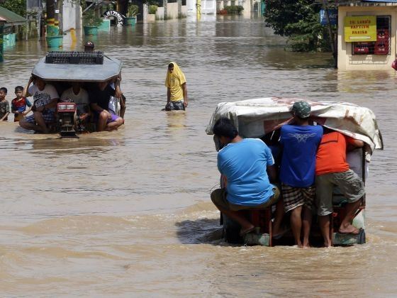 Потужний тайфун обрушився на Філіппіни: є жертви