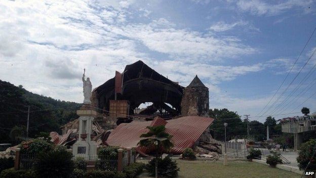 Землетрясение на Филиппинах: число жертв достигло 85 человек
