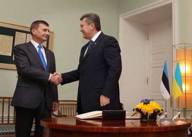Янукович: Україна завершує підготовку до Вільнюському саміту