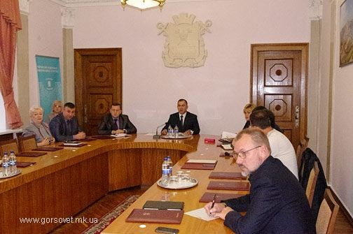 Исполком Николаевского горсовета сложил полномочия