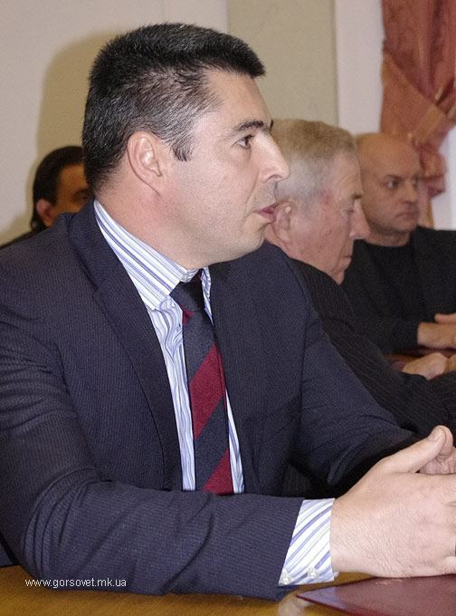 Исполком Николаевского горсовета сложил полномочия