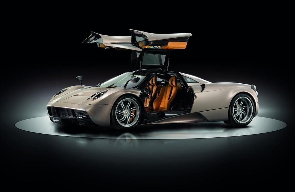 Кузов суперкара Pagani оказался дороже Porsche 911 
