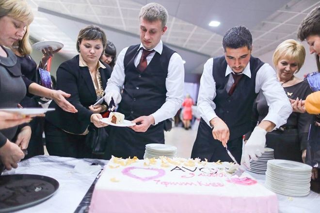 Киевский филиал AVON отметил 15-летие: это еще юный возраст