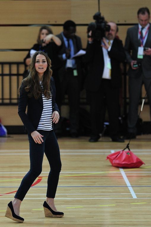 Дружина принца Вільяма вразила грою у волейбол на каблуках