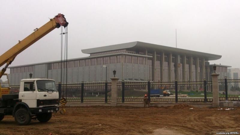 Журналисты РФ "оценили" новую резиденцию Лукашенко