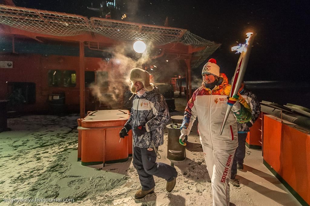 Естафета Олімпійського вогню на Північному полюсі