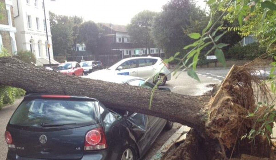 У Європі бушує шторм "Святий Юда"