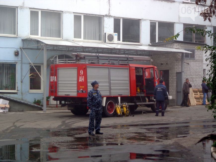 Названы причины пожара на обувной фабрике в Запорожье