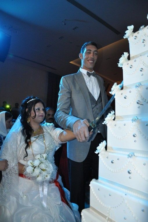 Самый высокий человек в мире женился