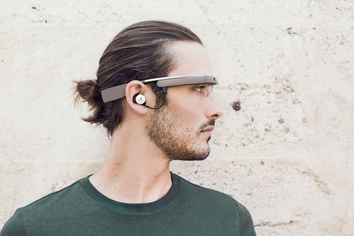 Появилась новая версия очков Google Glass