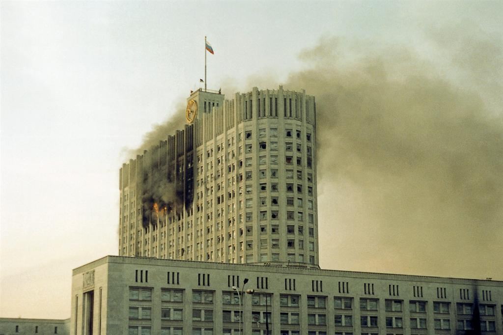 1993 год. Москва. Білий Дім