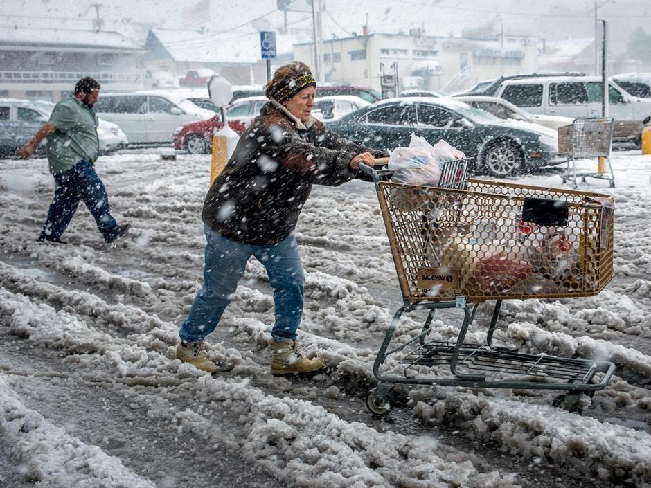 Ранние снегопады в США привели к человеческим жертвам