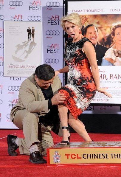 Эмма Томпсон упала в цемент