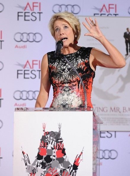 Эмма Томпсон упала в цемент