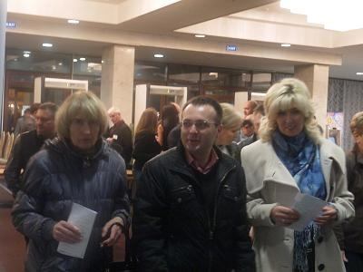 Шуфутинский в Киеве учил зрителей считать до семи