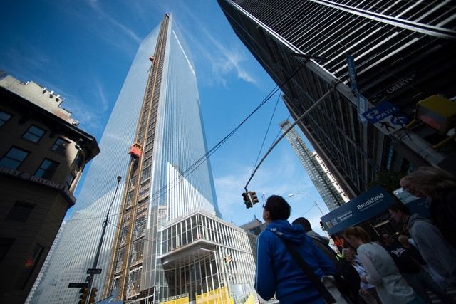 У Нью-Йорку відкриють хмарочос відновленого Всесвітнього Торгового Центру