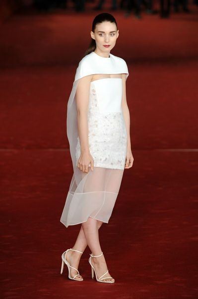 Понятная Скарлетт Йоханссон и странная Руни Мара на красной дорожке 