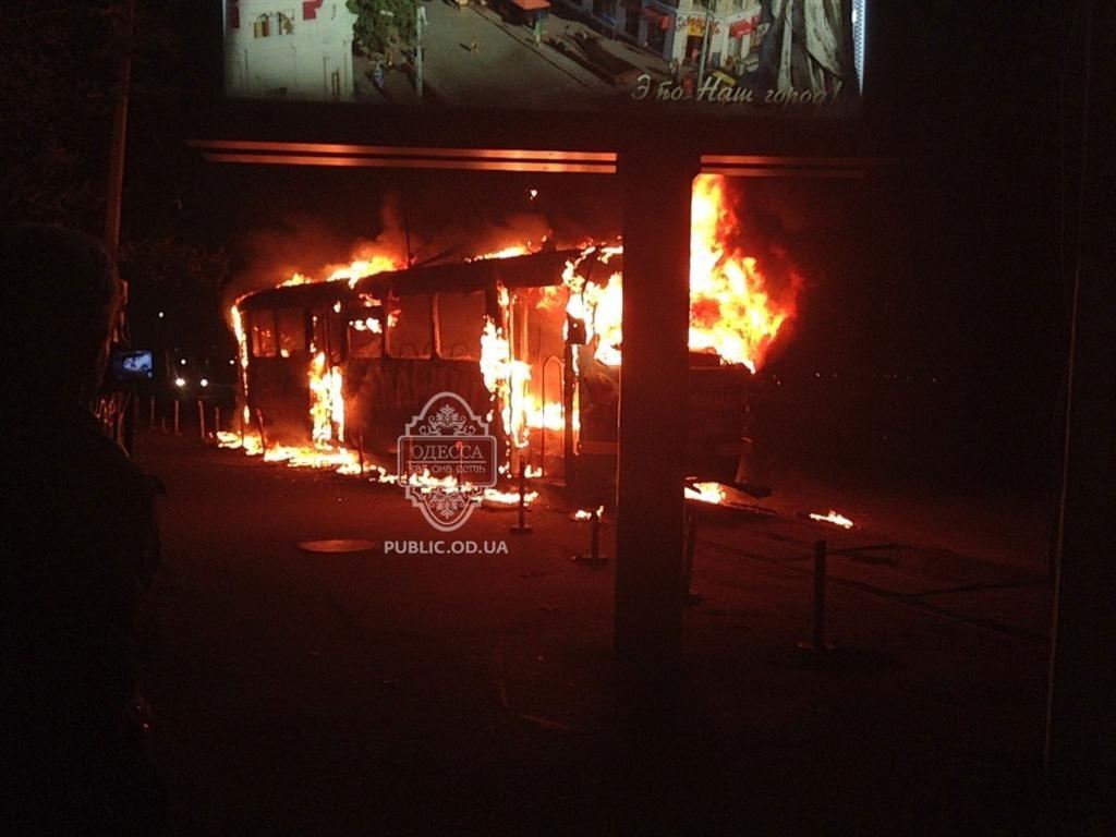 В Одессе дотла сгорел трамвай