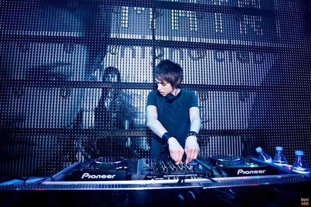 Украинец вошел в топ-рейтинг лучших диджеев мира