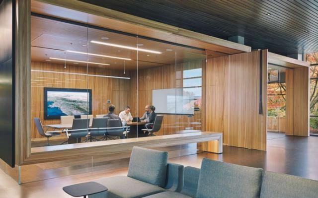 В Сети показали центр кибердетективов Microsoft