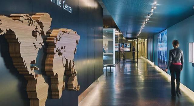 В Сети показали центр кибердетективов Microsoft