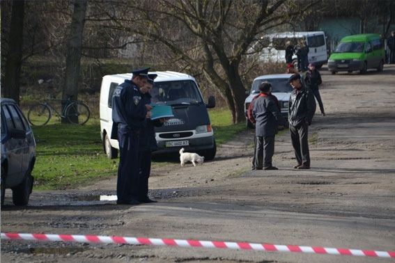 На Львівщині знайшли застреленою пов'язану дівчину