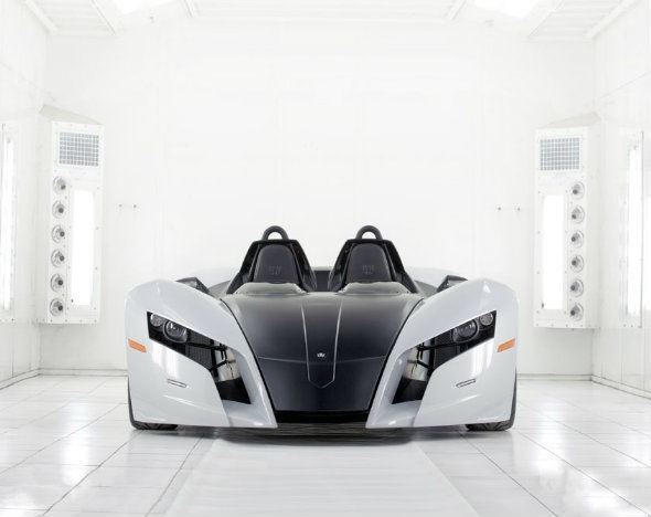 Канадцы неожиданно выпустили суперкар