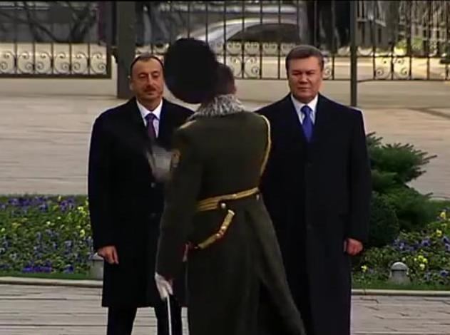 На встрече Януковича и Алиева произошел конфуз