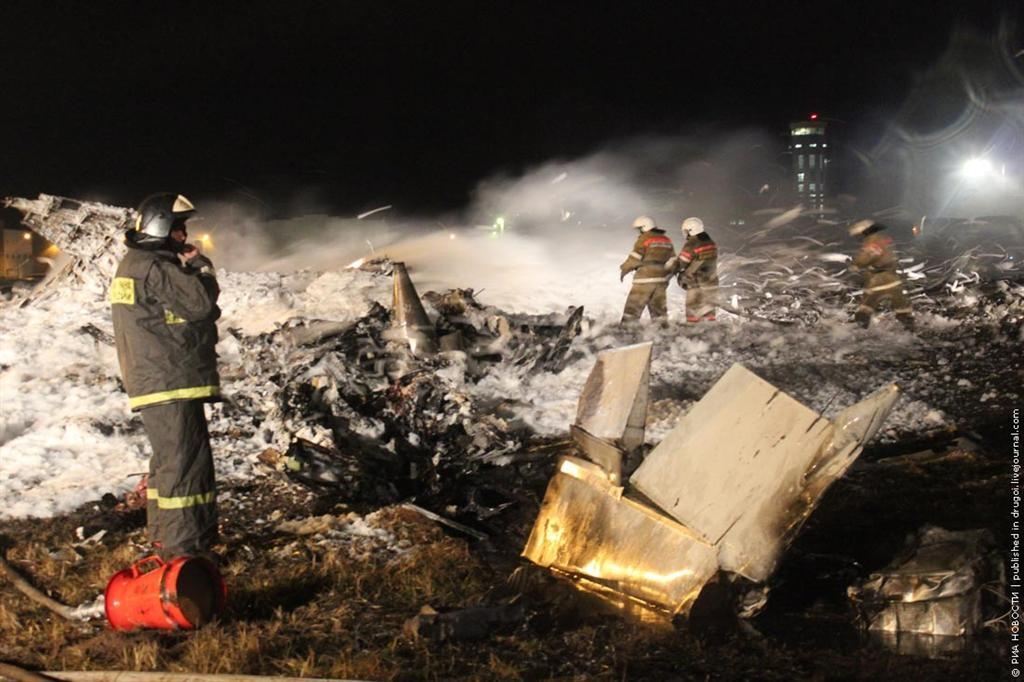 Знайдені "чорні ящики" літака, що розбився в Казані літака