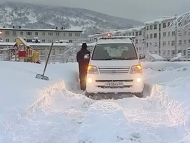 У Магадані за вихідні випала місячна норма снігу