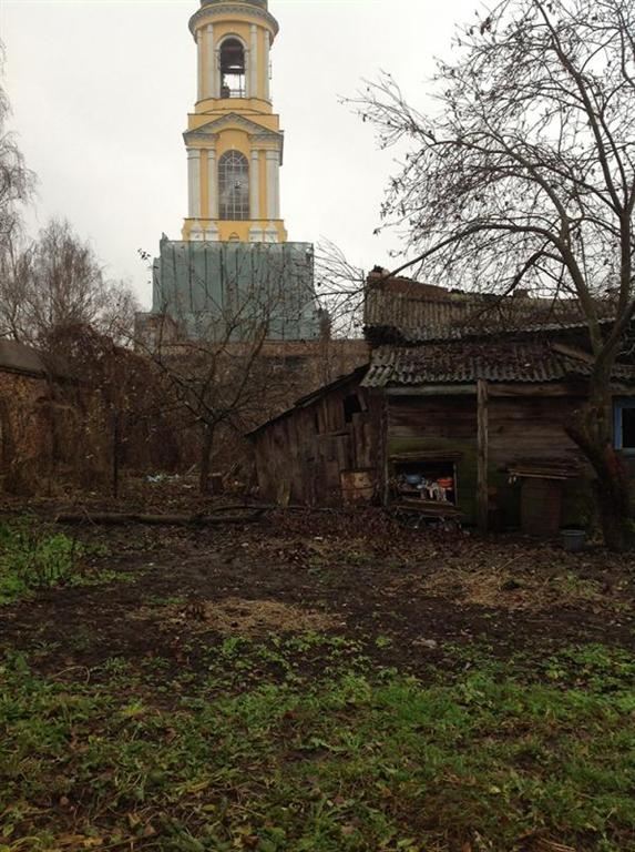 В очікуванні Путіна Суздаль загорнули в намальовані фасади