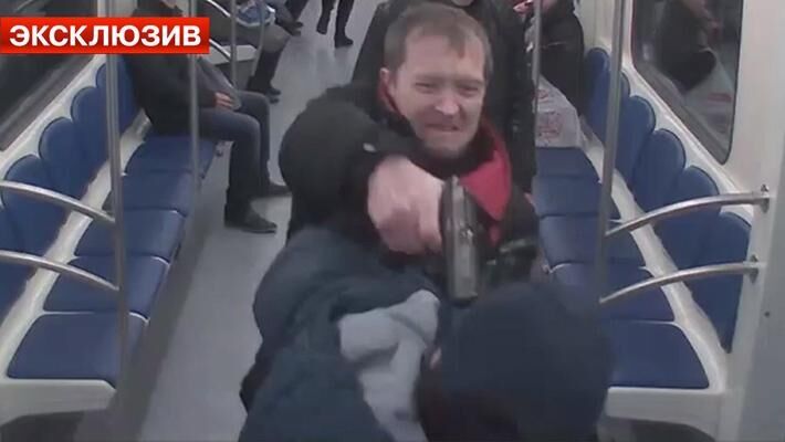 В московском метро расстреляли пассажира