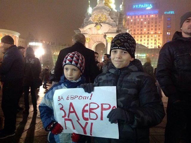 Маленькие киевляне вышли на митинг в защиту евроинтеграции Украины