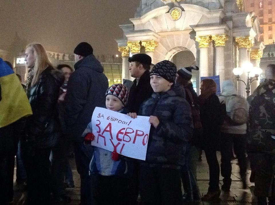 Маленькие киевляне вышли на митинг в защиту евроинтеграции Украины