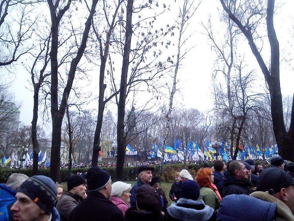 Опозиція нарахувала в парку Шевченка більше 10 тис. прихильників євроінтеграції