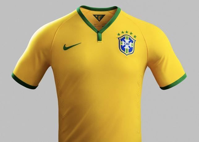 Сборная Бразилии представила форму для ЧМ-2014
