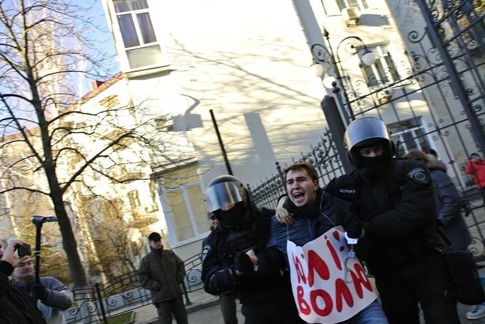 Кандидата в нардепы Лозового арестовали за требование отпустить Тимошенко